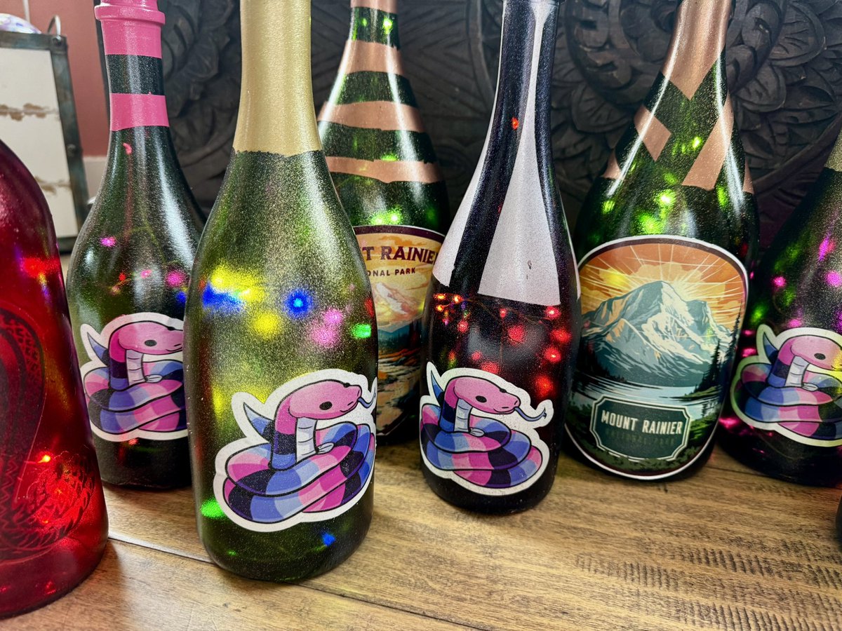 Final batch complete! These are all going out between today and Sunday.  May the lights guide you and the luck of the Irish ☘️ be with you.  Remember serendipity, kindness and make some new friends on the trail #monkeyshines2025