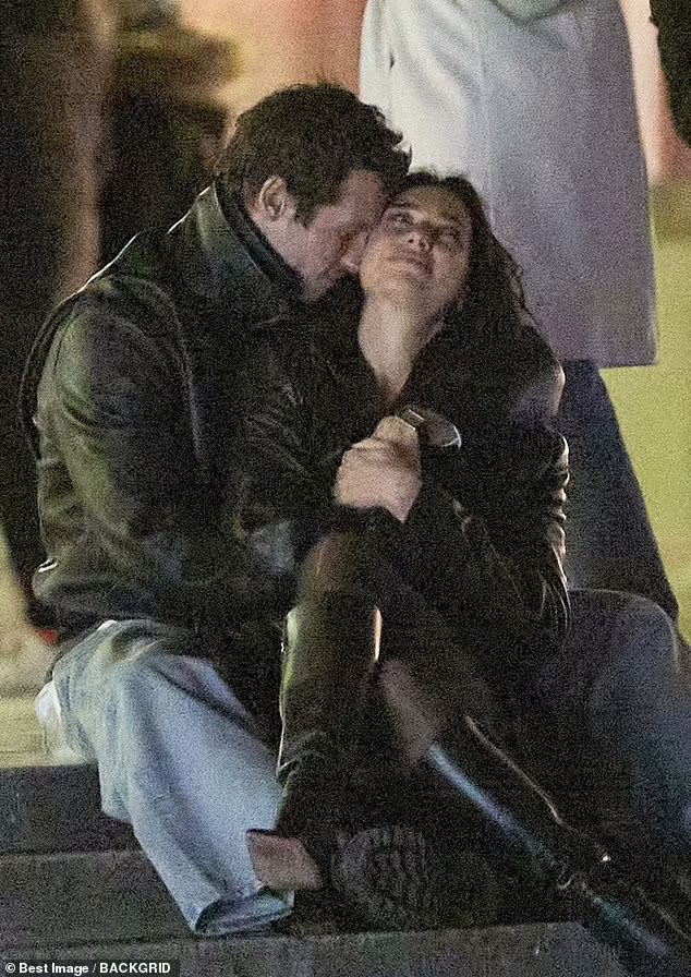 like she looks so happy???