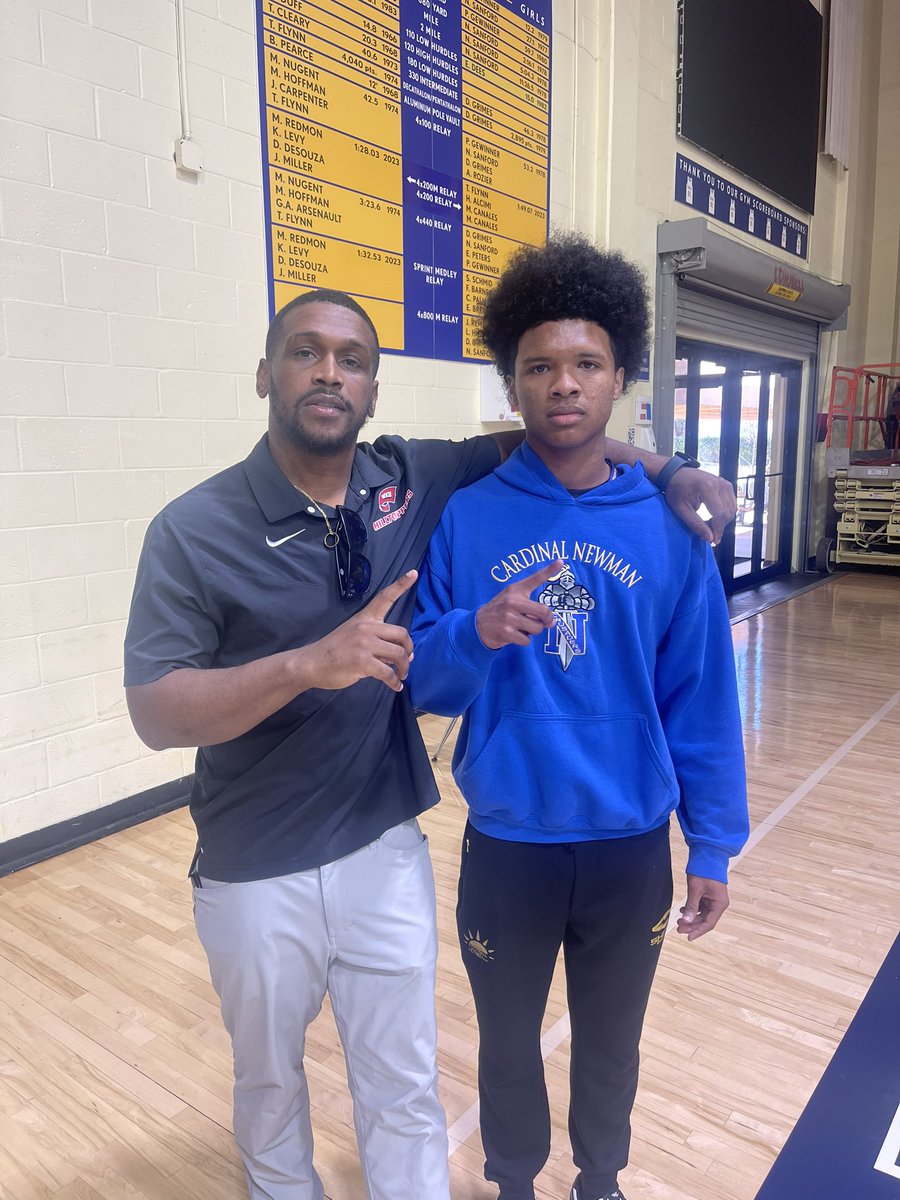 Leslie Mosley Jr (@lilreaper_3) on Twitter photo Had a great time meeting with coach Von today!!! <a href="/JLBarnes4/">Coach JB</a> <a href="/CoachDBrown27/">Coach Von Brown</a> <a href="/WKURecruiting/">WKU Football Recruiting</a> <a href="/CoachPart/">Ryan Partridge</a> <a href="/JackDan55847282/">Jack Daniels</a> Had a great time meeting with coach Von today!!! <a href="/JLBarnes4/">Coach JB</a> <a href="/CoachDBrown27/">Coach Von Brown</a> <a href="/WKURecruiting/">WKU Football Recruiting</a> <a href="/CoachPart/">Ryan Partridge</a> <a href="/JackDan55847282/">Jack Daniels</a>