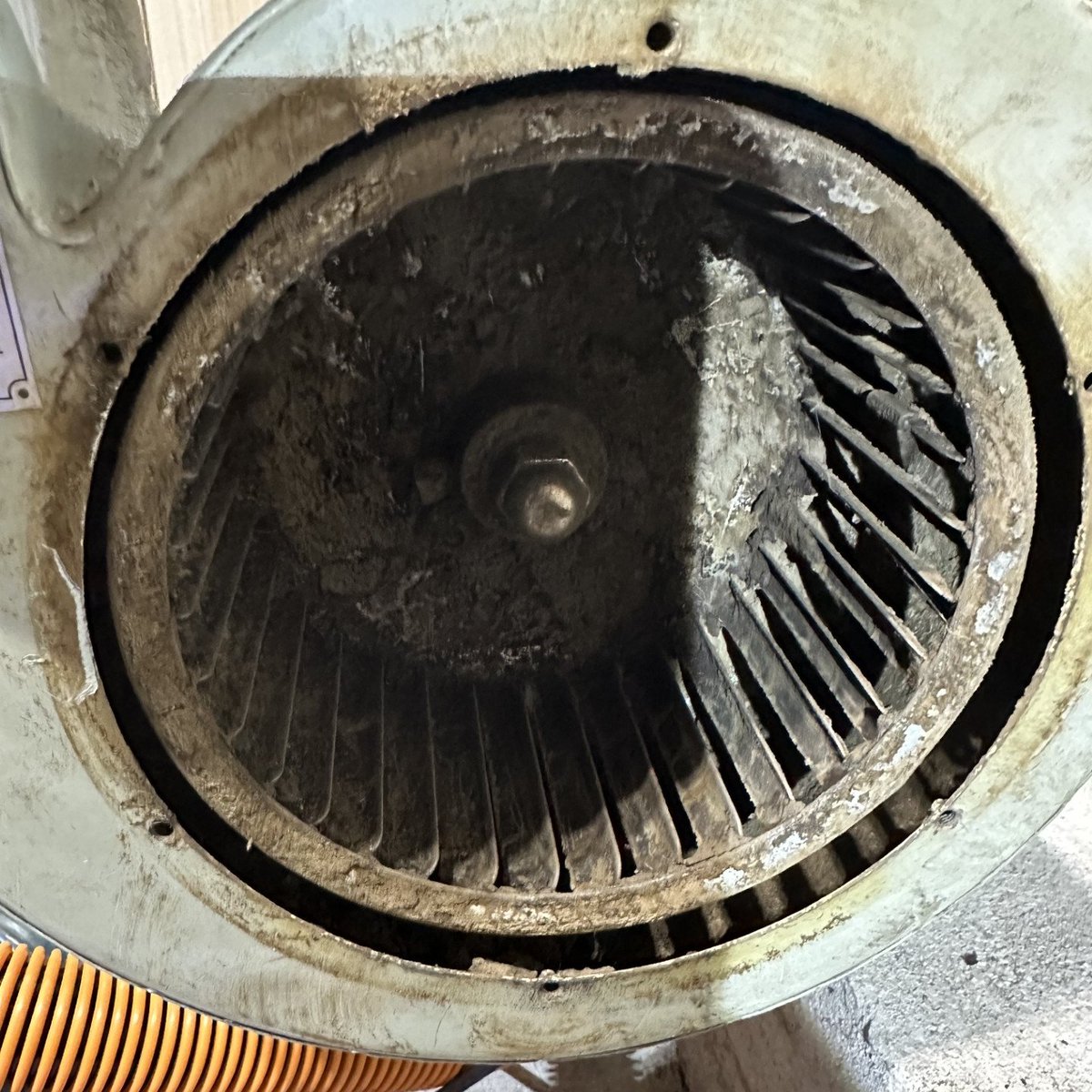 RabbitLaserUSA's tweet image. Check out these clogged fan blades! Dirty blowers reduce airflow, hamper laser performance, and pose safety risks. Inspect them monthly, power off before cleaning, and keep a log. Your lungs (and your laser) will thank you! #LaserTips #CleanItUp