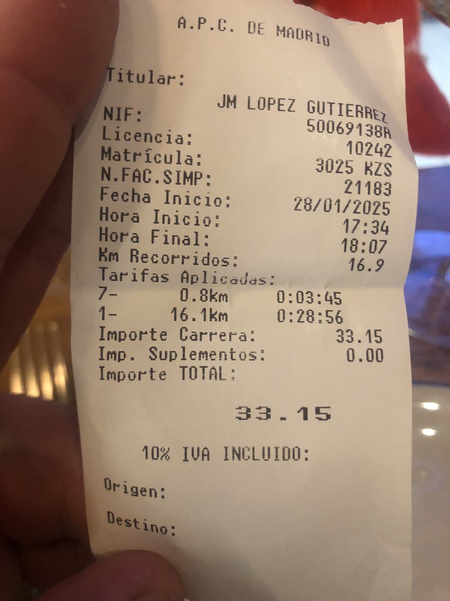 MagicCoffees's tweet photo. Despois que porqué non se collen taxis.:: https://t.co/DjhOLtOIqT