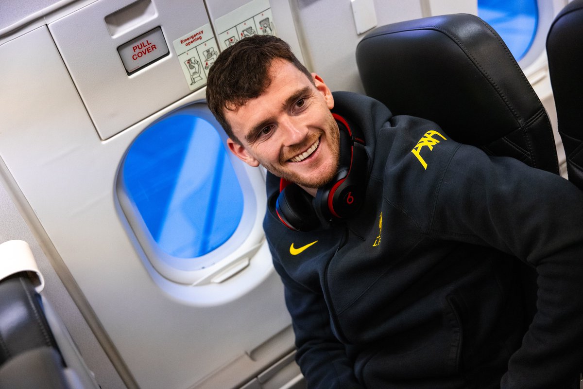 LFC's tweet photo. On board 📸🛫 https://t.co/XEbS8N8y01