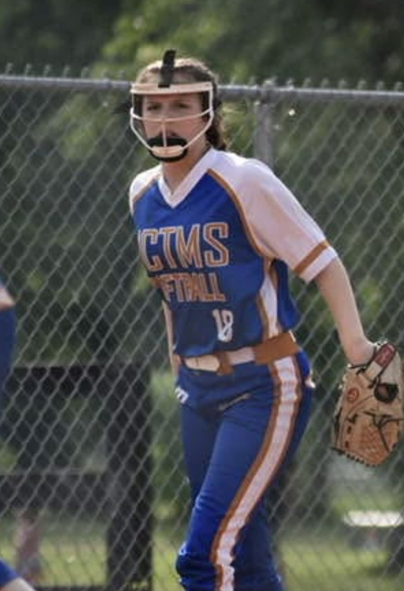 Happy Birthday to Lady Bulldog Rachel Fanning!   Hope you have a great day!!@rachaelf1811 #dawgssb