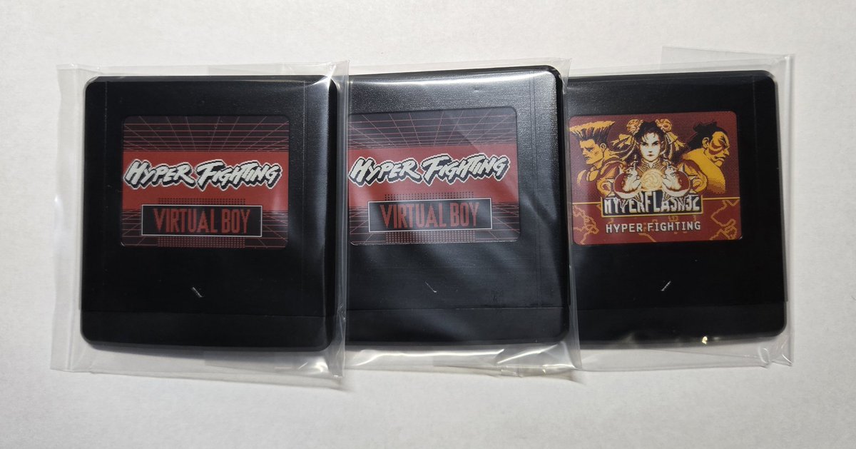 mellott124's tweet image. Some Hyperboy+ flashcart units with new BWRY eInk screens for #Virtualboy