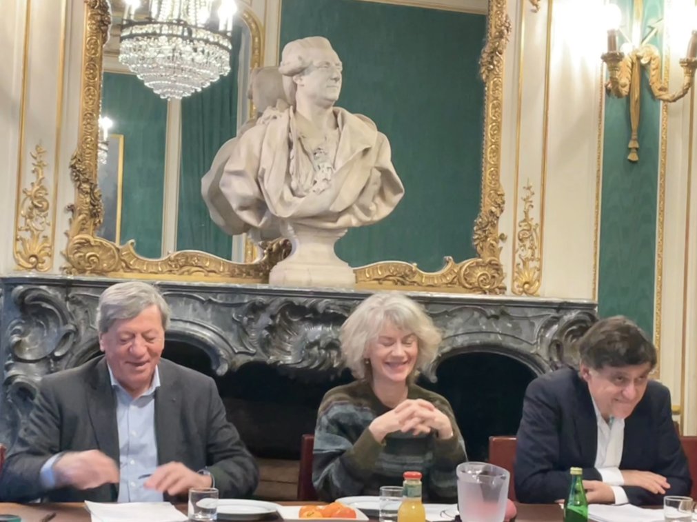 Satellifacts tweet media