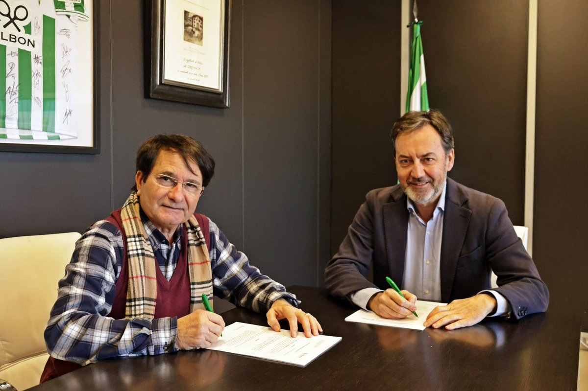 CordobaCF_ofi's tweet photo. ✍🏻 Reafirmamos nuestra alianza con el Grupo de Autoescuelas El Realejo 🚗🚦  

👉🏻 Tu autoescuela de confianza para obtener cualquier permiso de conducción 🛞👌🏻  

🙌 Gracias por seguir apostando por nosotros una temporada más https://t.co/tf2yJzSwbM