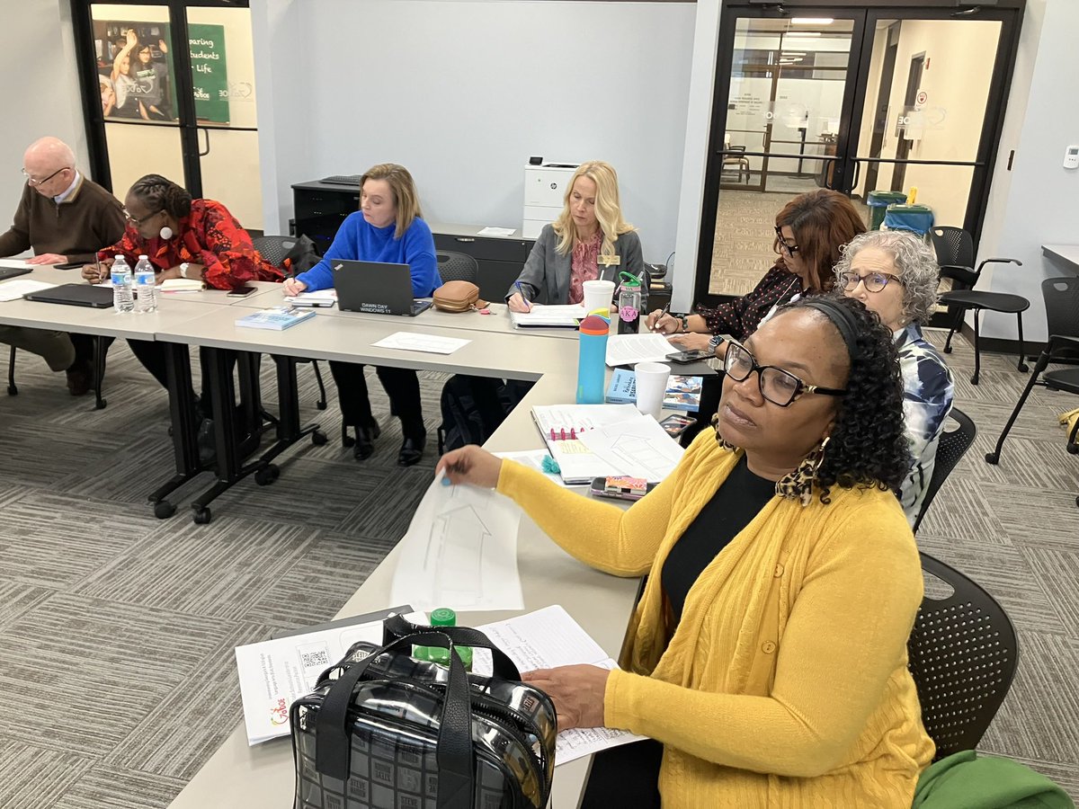 tanzy_kilcrease's tweet image. State School instructional leaders are developing their theory of actions for transforming math instruction for students!