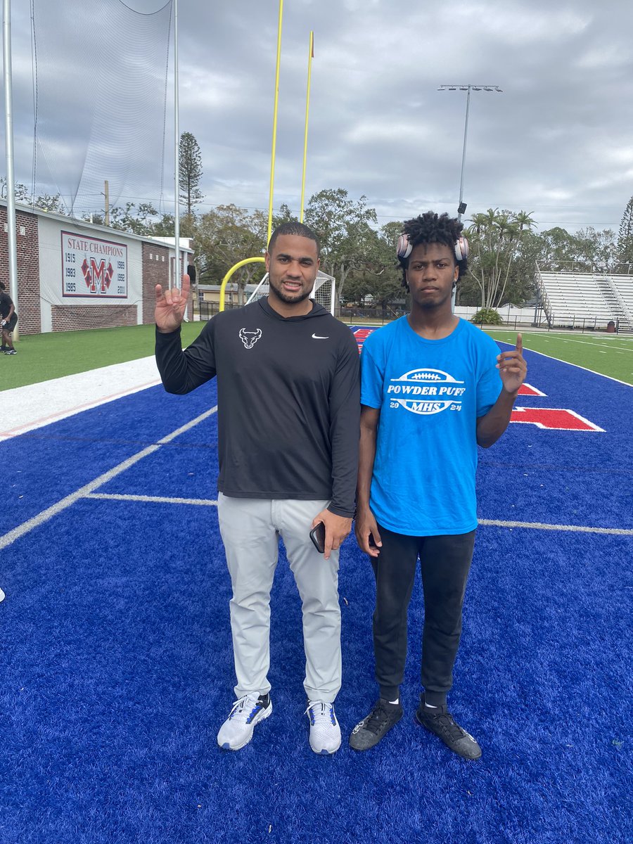 Jok_Harris's tweet photo. Had fun meeting up with you @Biggame_24  looking forward to seeing you this spring💪🏽🤝🏽 https://t.co/4PWLd1u2Tp