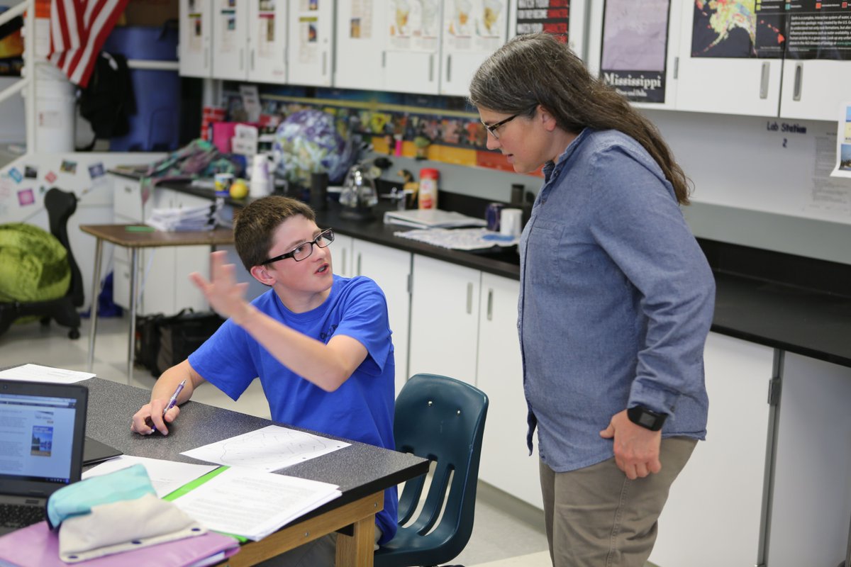 Did you catch our Educator Newsletter last week? 📰 Now more than ever, it’s essential to engage students in meaningful conversations about climate, the environment, and energy. 🌲🔋 Catch up on the newsletter here: buff.ly/40oafT7 🔗