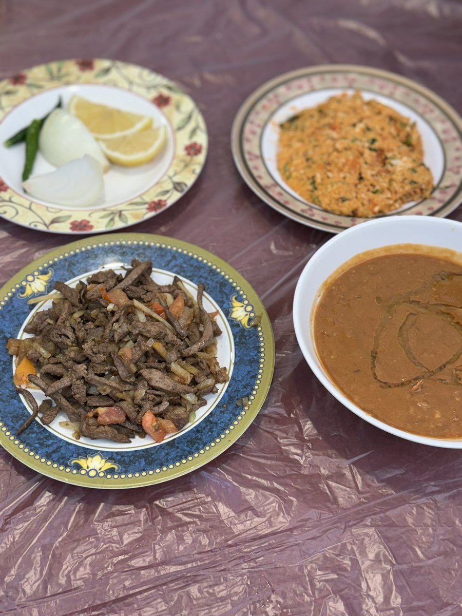 azizfaarah's tweet image. I had breakfast last week at Somali Restaurant, founded over 55 years ago it was the first restaurant (of any kind) in the city of Dhahran, Saudi Arabia.