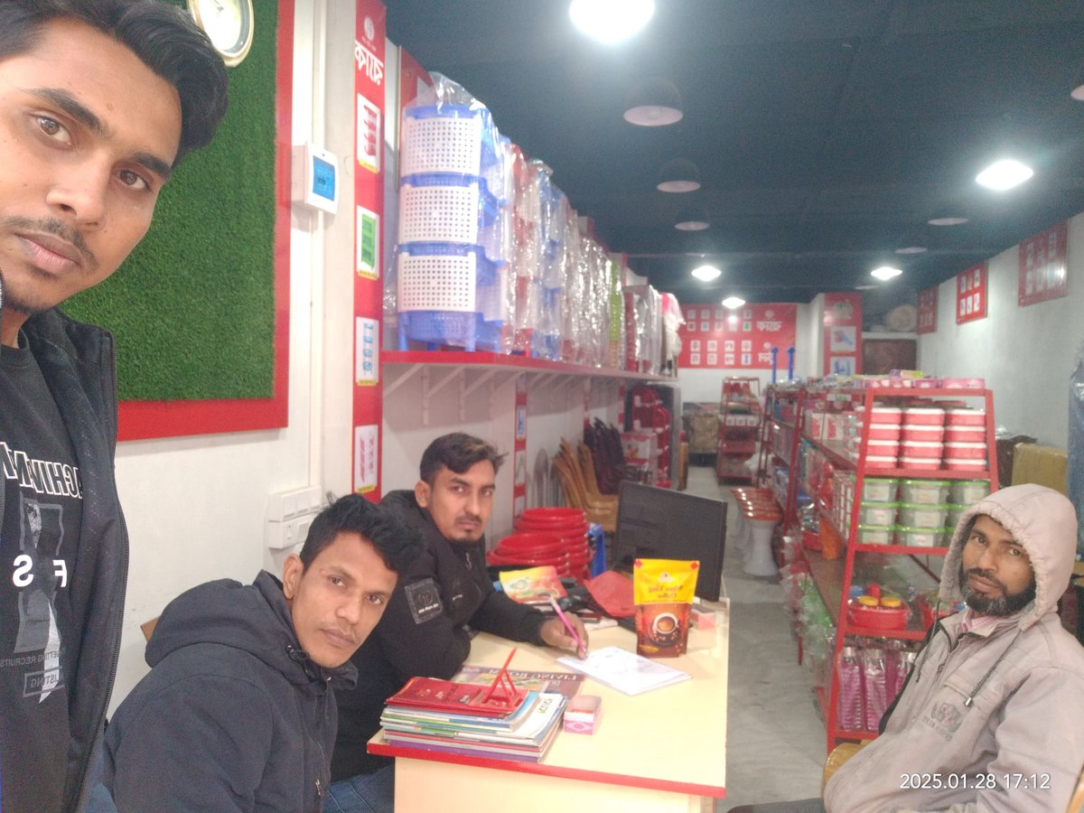 Ts_Shayed's tweet image. Rajshahi is getting a boost with seminars and business plans. Who's excited to see new opportunities and growth in the city? 👏🇧🇩 #Rajshahi #livenglobal #Bangladesh