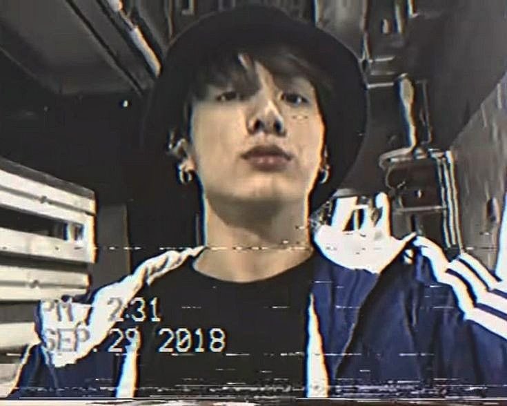 thvjkmon's tweet photo. boyfriend https://t.co/x4MRRtNzcx