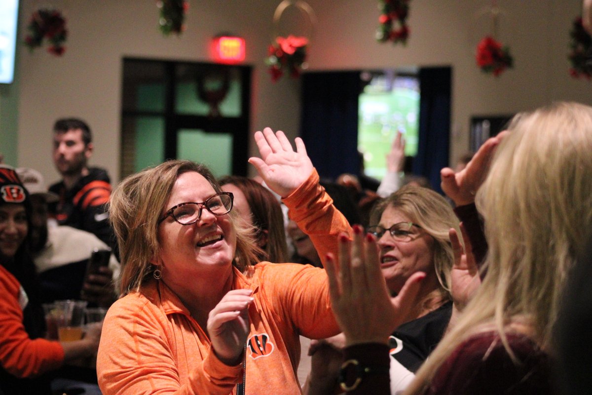 Ready to feel like a champion? 🏆 Grab your friends, come on down and compete for victory! Every Wednesday Night from 7-9PM is Fairway Feud! 🧠

 #FairwayFeud #TriviaNight #GameNight #ChallengeAccepted #LocalEvents #WinningTeam