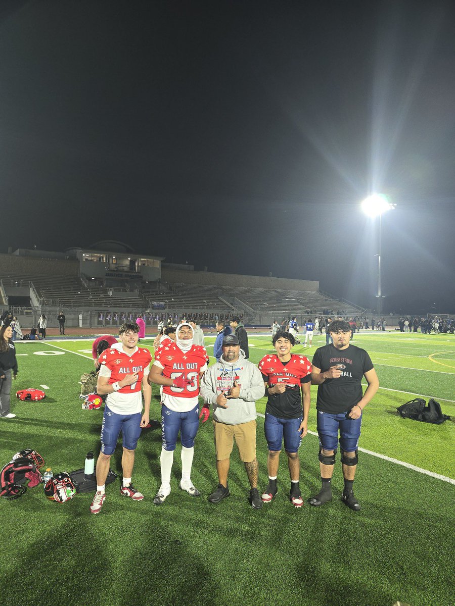 Gilbert Peralta (@gilbertp_2) on Twitter photo Was blessed to showcase my skills at the All Out Bowl OC/LA Vs IE thanks to <a href="/coachtagaloa31/">Coach Tagaloa</a> <a href="/sega_football/">SegerstromFootball</a> <a href="/alloutbowl/">AllOutBowl</a> <a href="/AIGAFoundation/">AIGA Foundation</a> Was blessed to showcase my skills at the All Out Bowl OC/LA Vs IE thanks to <a href="/coachtagaloa31/">Coach Tagaloa</a> <a href="/sega_football/">SegerstromFootball</a> <a href="/alloutbowl/">AllOutBowl</a> <a href="/AIGAFoundation/">AIGA Foundation</a>