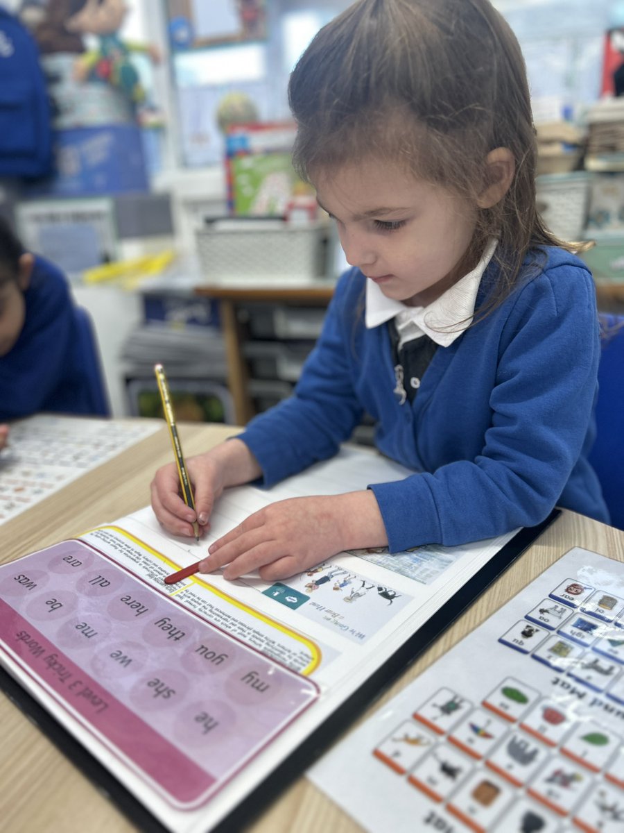 Fiona Hartwell tweet media