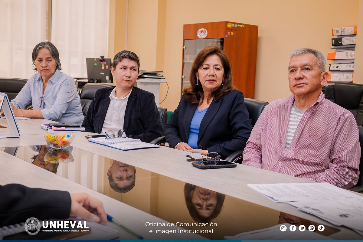 Universidad Nacional de Educación tweet media