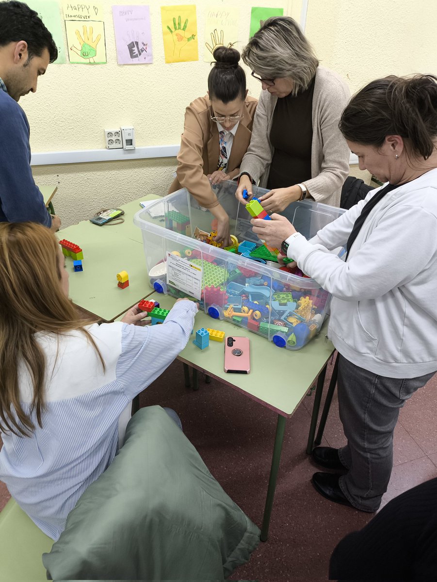 Isabel Lozano López tweet media