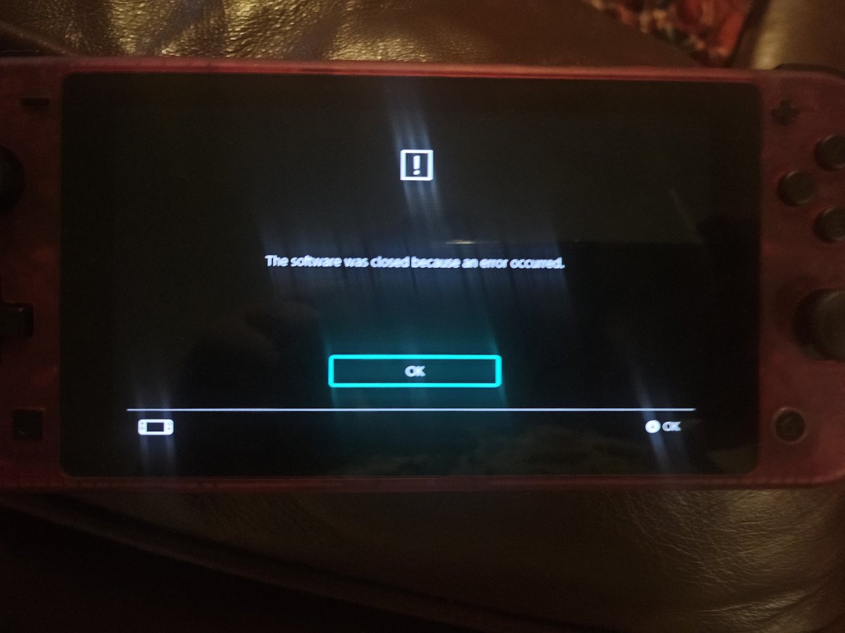 shelly837's tweet photo. @TakiUdon_ I installed my super5 oled touch and seemed to be working  but every game closes due to software error. Cart or downloaded. I've been scratching my brain for days, do you have any idea what could've happened?  (Screen is beautiful btw I wish I could enjoy it) 😭 https://t.co/7j29HXMDuJ