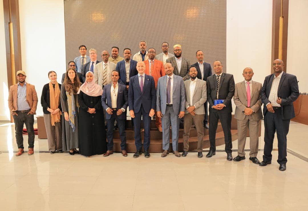 Mike Nithavrianakis tweet media