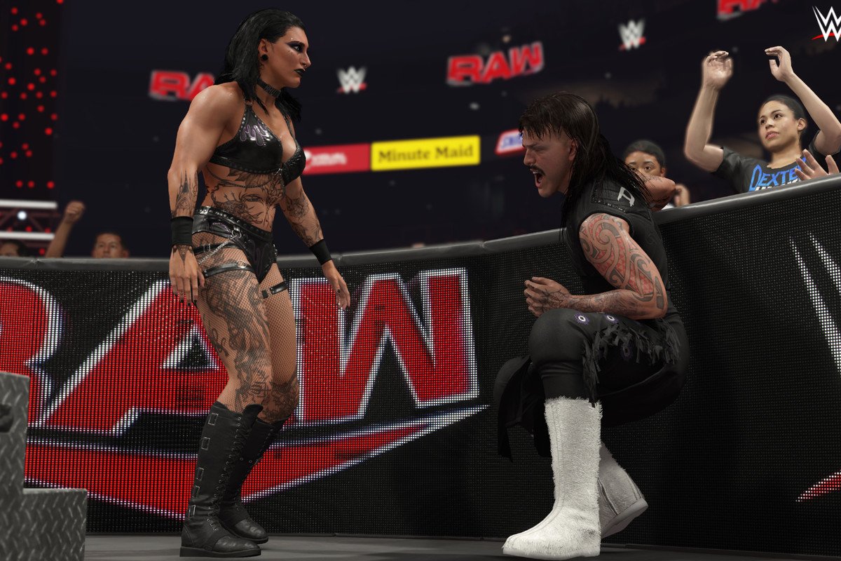 VWFreturns's tweet image. 2k bringing back Intergender matches should be a genuine massive shake up to all CAW shows.

Unifying titles. Allowing women and men to have equally significant booking.

Not a single fed owner should have an excuse behind a poor women's division.