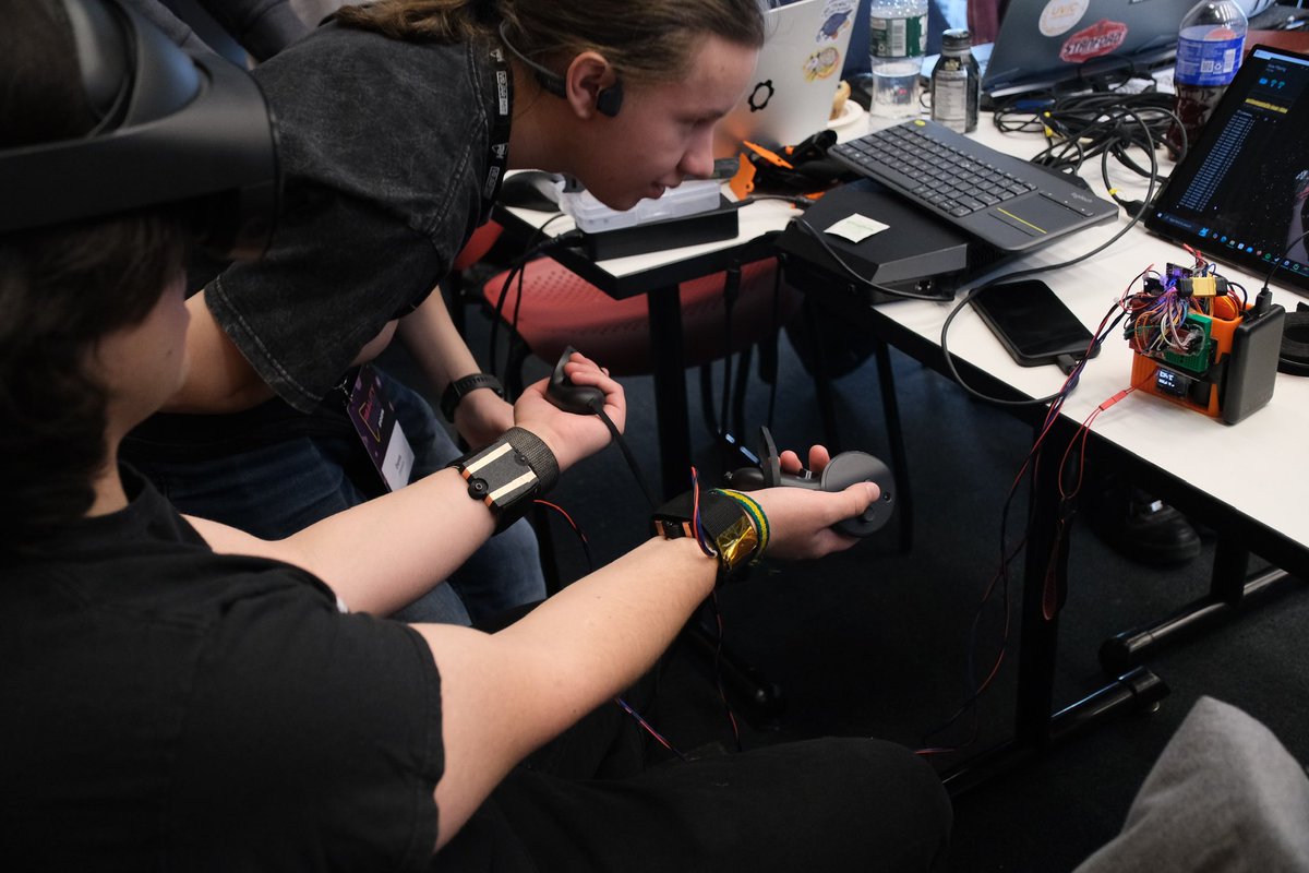 TRDenTechs's tweet photo. This year’s #MITRealityHack was absolutely wild! We had an amazing team and winning bronze overall out of ~90 teams was an incredible experience for participating for the first time. https://t.co/piIzO7C1dU https://t.co/sENSXJJaBe