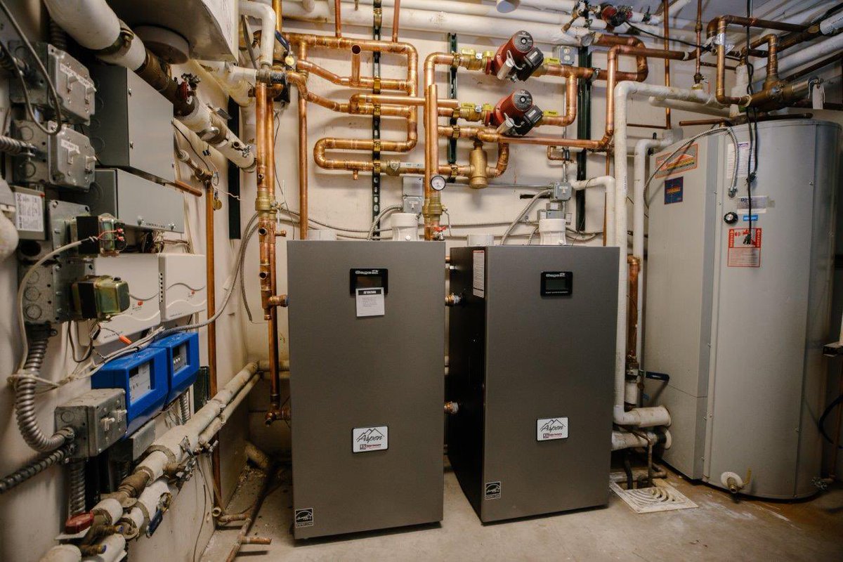 usboiler's tweet image. A dual Aspen install in Vail, Colorado by Downs Mechanical.  Heating some swanky residences and melting some snow! #snowmelt #radiantheat #coloradorealestate #skitown