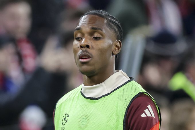 MunchenFRBL's tweet photo. Mathys Tel a décidé de quitter le Bayern Munich et a informé le club de cette décision. Un prêt avec ou sans option d'achat est discuté. Néanmoins, un départ définitif n'est pas impossible. (Source : [@kerry_hau , @Plettigoal]) https://t.co/KA3NEgK62l
