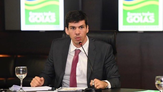 CBNGoiania's tweet photo. Obras envolvidas em contrato suspeito de fraudes serão retomadas, diz presidente da Goinfra ⇒ https://t.co/dDyjPGsZL7
#NoArNaCBN #CBNGoiania #política #obras #Goinfra https://t.co/Q3N7wmoYIp