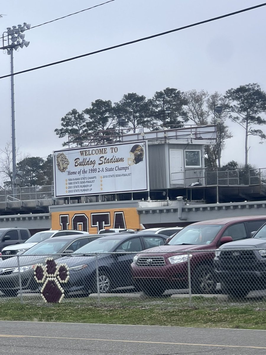 Big thank you to Coach Ray Aucoin and the Iota Bulldog Staff for their hospitality this morning.