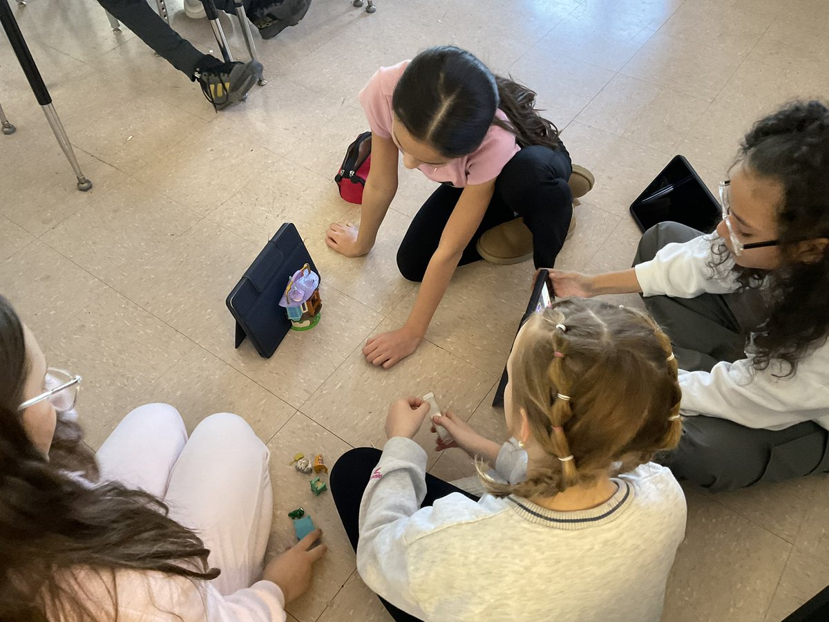 LeahPush's tweet photo. Stop Motion Animation in full effect.  I can’t wait to see the completed movie.  Stay tuned!! @AppleEDU @LindenPS https://t.co/Qo8yI3QwWU