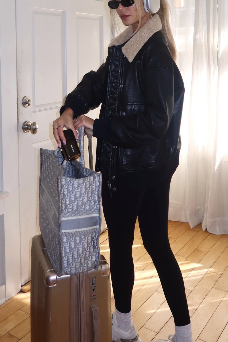 Emily Tanner tweet media