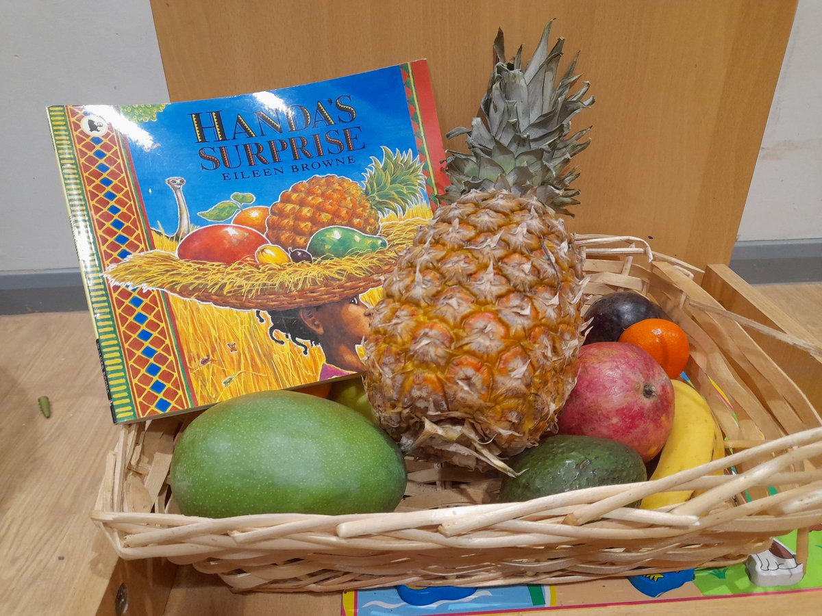 Family Cook Club <a href="/CastleMeadSch/">Castle Mead School</a> for some of the nursery parents and their children. We are focusing on exploring foods with our senses and creating simple dishes. Even the smallest ones can get involved! <a href="/PhunkyFoods/">PhunkyFoods</a> <a href="/wiltscouncil/">Wiltshire Council #WiltshireTogether</a>