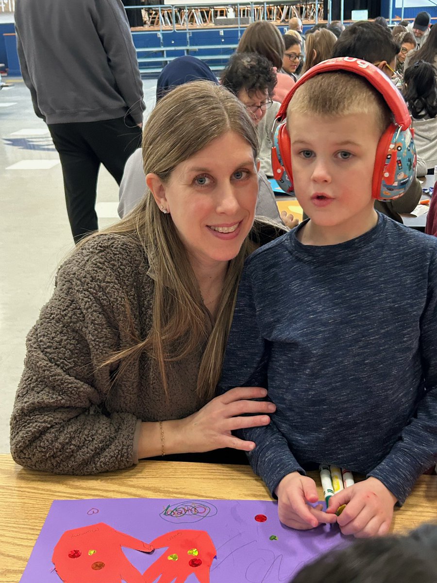 Mrs. Happel tweet media