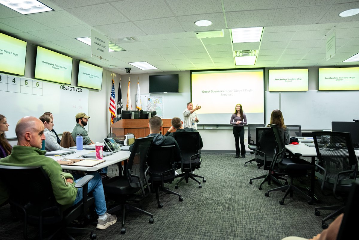 UCFCCIE (@ucfccie) on Twitter photo Last week, two <a href="/spaucf/">UCF School of Public Administration</a> alumni — <a href="/SpaceForceDoD/">United States Space Force</a>'s Kayla Shepherd and <a href="/blueorigin/">Blue Origin</a>'s Bryan Garey — visited with our <a href="/UCF_EMSA/">UCF Emergency Management Student Association</a> students at the <a href="/UCF/">UCF</a> Emergency Operation Center, sharing insights on public vs. private sector emergency management and the future of space exploration! 🚀 Last week, two <a href="/spaucf/">UCF School of Public Administration</a> alumni — <a href="/SpaceForceDoD/">United States Space Force</a>'s Kayla Shepherd and <a href="/blueorigin/">Blue Origin</a>'s Bryan Garey — visited with our <a href="/UCF_EMSA/">UCF Emergency Management Student Association</a> students at the <a href="/UCF/">UCF</a> Emergency Operation Center, sharing insights on public vs. private sector emergency management and the future of space exploration! 🚀