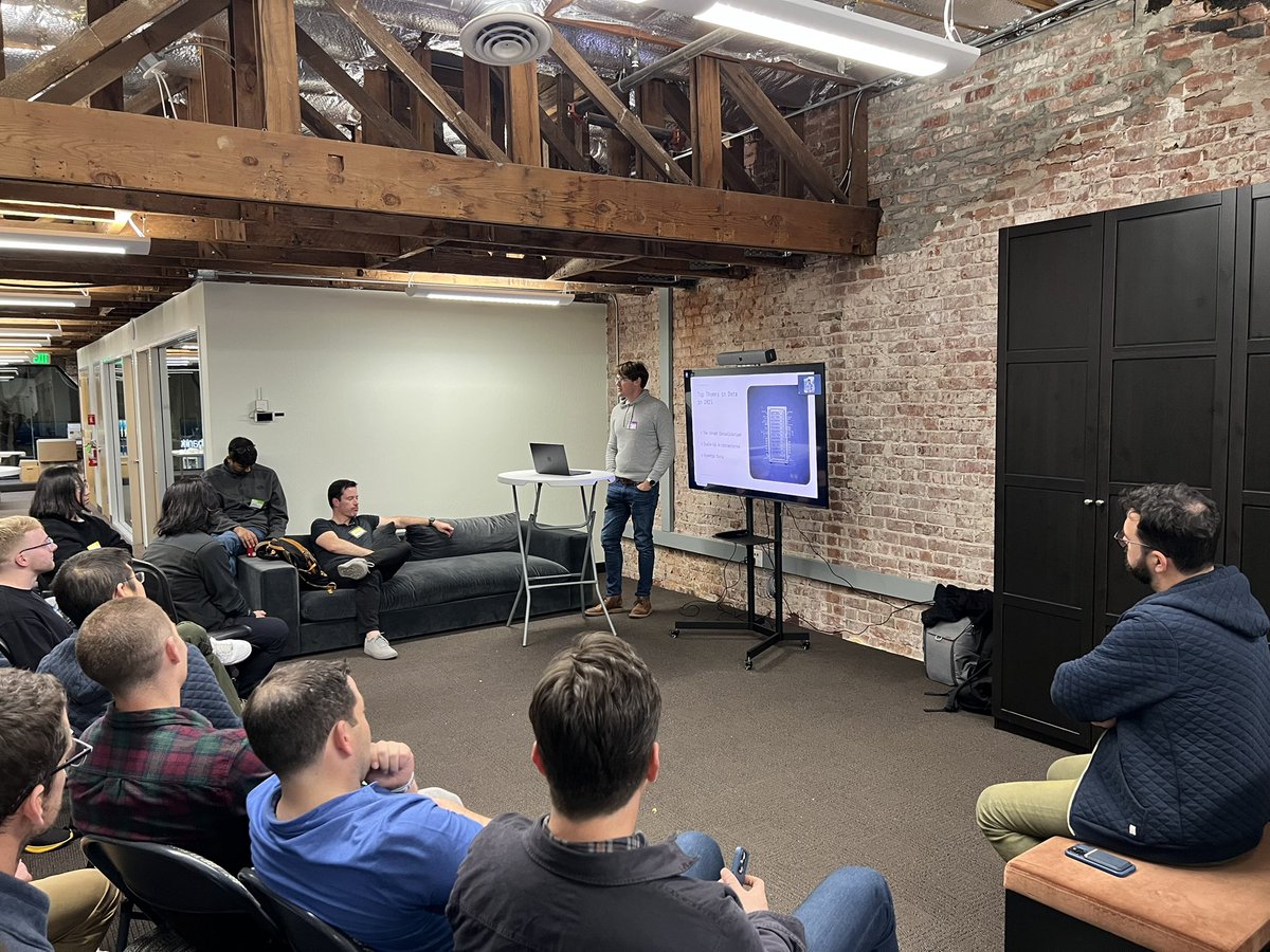 typedef_ai's tweet photo. What an amazing time hosting the Peninsula’s finest minds in data! Amazing tech talks and exciting view of the data landscape in 2025 by @ttunguz from @Theoryvc ! https://t.co/iKWTPWHtKa