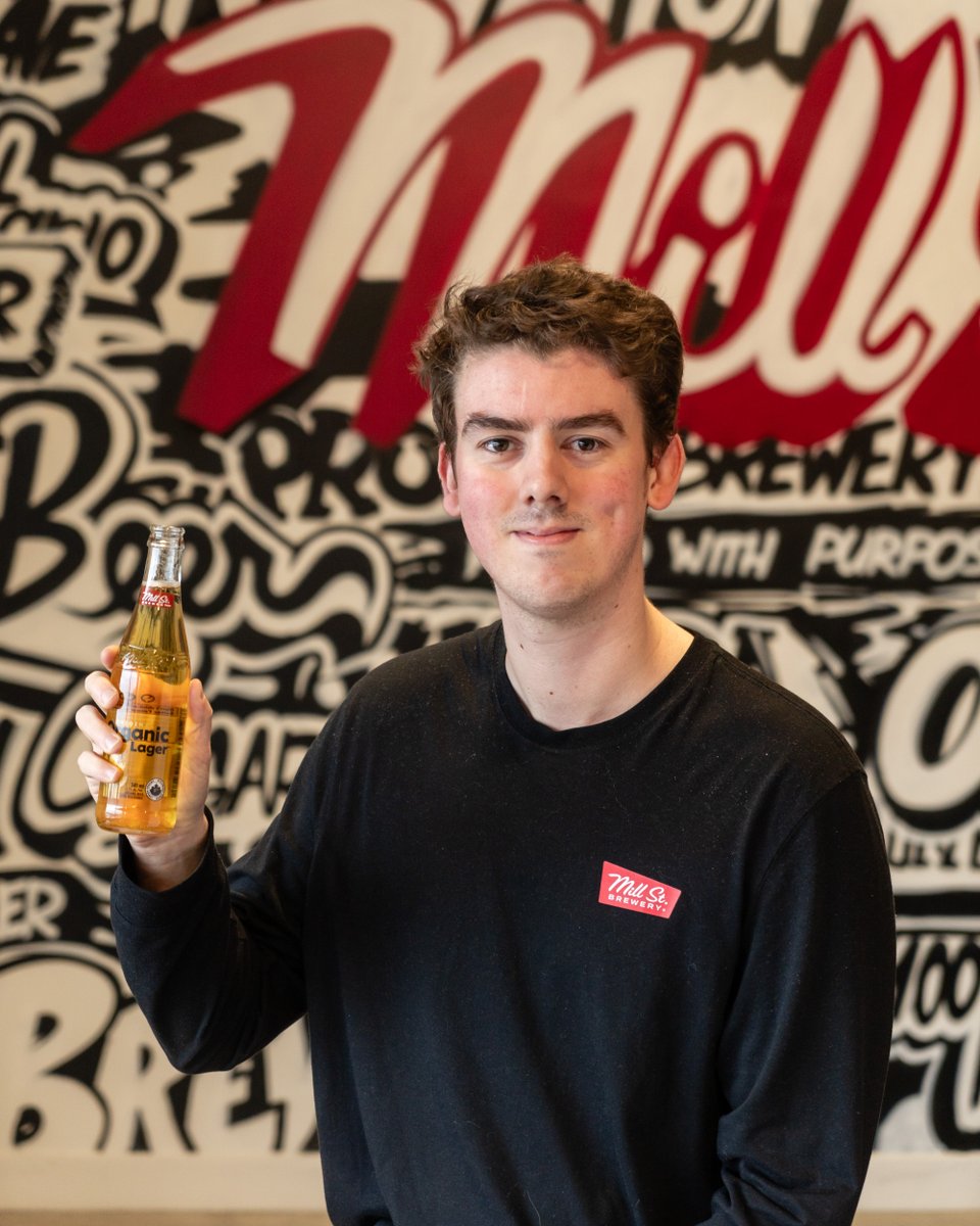 Meet Robert, our Sales Intelligence Analyst. Robert is in charge of monitoring sales and industry results, and supporting our team with analytics. In his free time, you can catch him playing guitar, or hanging out with friends while drinking his favorite beer Mill Street Organic!