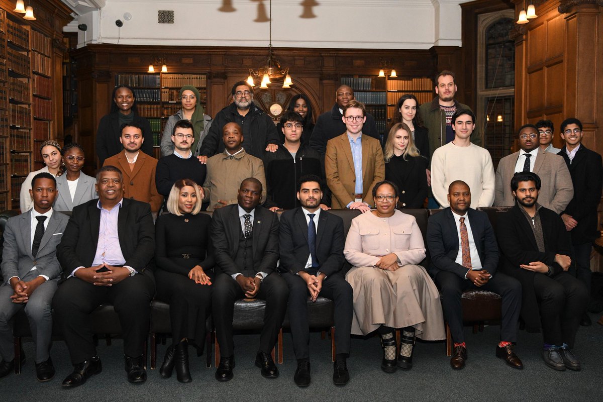 DIRCO_ZA's tweet photo. Minister Ronald Lamola participates in the Oxford Union Debate at the Oxford University Union, United Kingdom, 28/01/2025. 

#SAInUK🇿🇦🇬🇧 
#OxfordUnionDebate

📷: Katlholo Maifadi/DIRCO https://t.co/wuwqzCQgCn