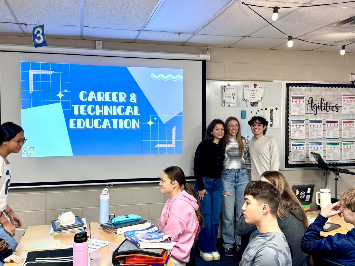 swartz_c's tweet image. CTE high school students have been busy marketing CTE to all 8th graders in USD232!  Provided 28 presentations in 3 middle schools over the past month.  The “client connected project” was a great success! @ksdehq @mvjaguars @DeSotoWildcats @ltmsusd232 @TheCreekMCMS @mtms_wolves