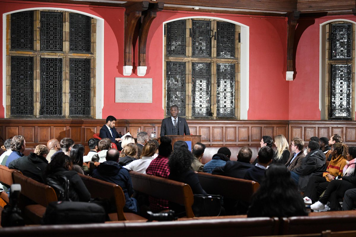 DIRCO_ZA's tweet photo. "Despite its imperfections, the international court remains our refuge and hope that no nation can violate the universal principles of territorial integrity, sovereignty, and the right to self-determination." ~ Minister Ronald Lamola 

#SAInUK🇿🇦🇬🇧 
#OxfordUnionDebate https://t.co/IAKVw4X6K0
