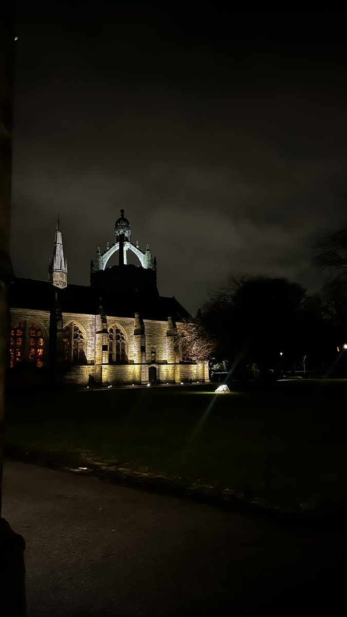 Rector duties done for the day. Aberdeen ➡️ Glasgow. Next stop, performing in Edinburgh at <a href="/ScotStoryCentre/">Scottish Storytelling Centre</a> for Bothan Dhùn Èideann on 31st January. Co-hosted by <a href="/OorVyce/">Oor Vyce</a> featuring Gaelic and Scots spoken word, poetry and music. 🎟️ linktr.ee/bothande