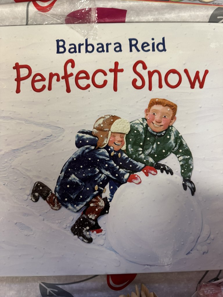 pilgrimjwp's tweet photo. It is Literacy Week and today, the snow was indeed, perfect snow person making snow!!! So that is what we did! @AllHallowsE #literacyweek https://t.co/0oObfaiVx8