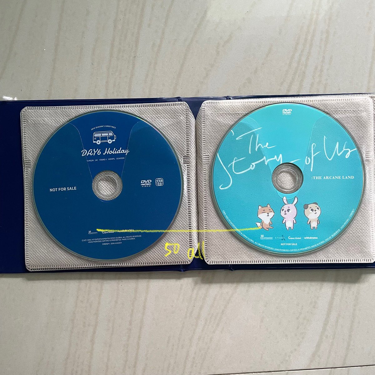 forgetmestudio's tweet photo. hallo, maaf jualan merch day6 official dikit๐ค๐ป
wts want to sell day6 album only and merch dvd
๐ negentropy one&only ver
๐ entropy
๐ daydream
๐ sunrise
๐ rtm
๐ day6 dvd
๐ท๏ธ price on picture
split payment shopee๐
#wtsday6 #wtsday6stuff #lfbday6
help rt @DAY6TradingINA https://t.co/sVJ9nQKMuG