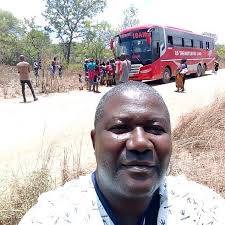 AgaciroPress's tweet image. Look at this idiot @Aurelientache before and after signing the petition to stop the #VisitRwanda collaboration with #PSG_inside 😁😂