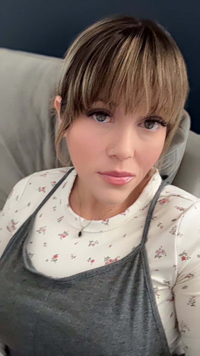 I’m still sick 🤒 Send for soup and hot tea.