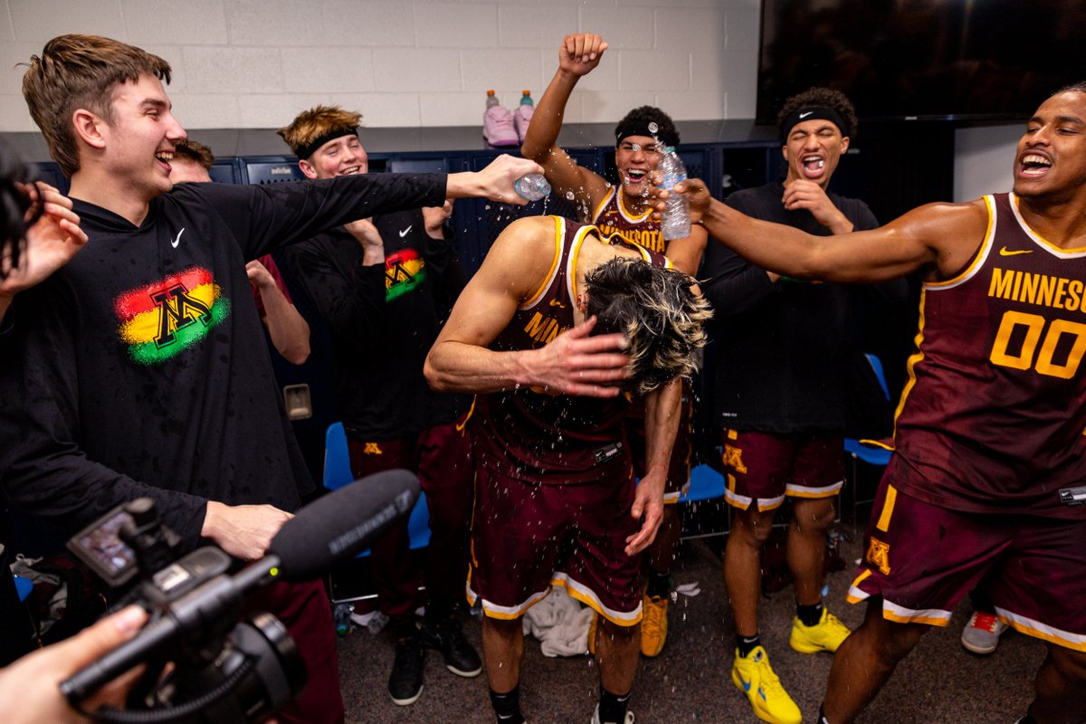 GopherMBB's tweet photo. Headed back to The Barn with a W ✅

Saturday 🎟 vs. Illinois: https://t.co/QVevQbHNeY https://t.co/HLnb6wnQEP