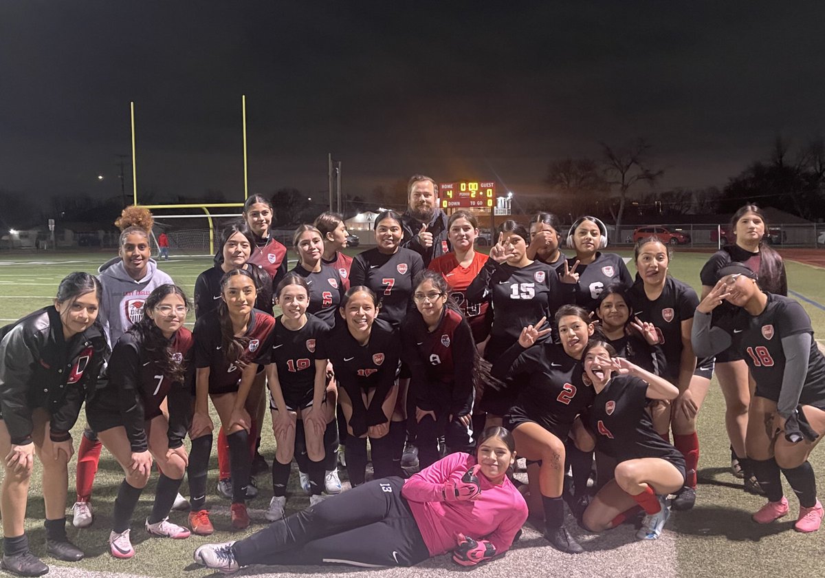 LADY EAGLES WIN !!!

Your DHJ Lady Eagles record their 1st district win tonight, 4-0 against a solid Dunbar team.

Next up, YWLA this Friday at Handley. Kickoff at 6:30 PM

Come out and show your support!  #OneTeam #WeAreDiamondHill