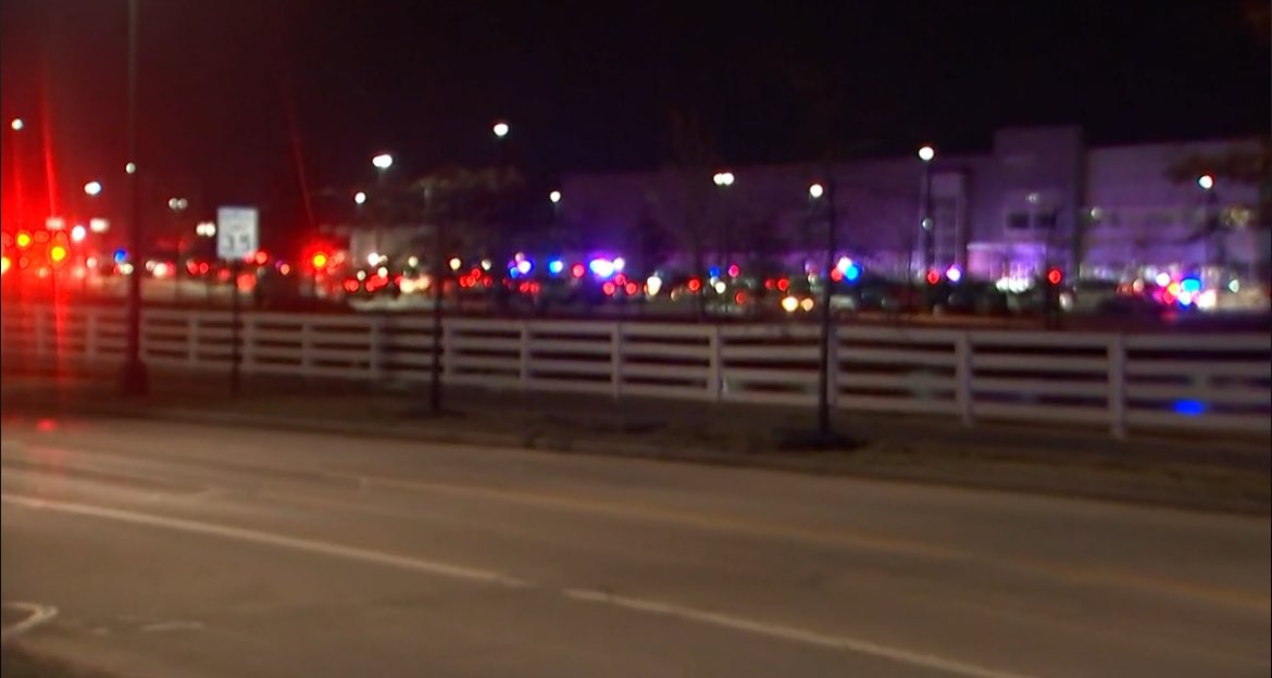 BradyOhio's tweet photo. We are hearing reports of a mass shooting in New Albany, Ohio. Our thoughts are with the victims, their families &amp; the workers inside the manufacturing plant. 

Authorities are asking folks to avoid the area as the incident is still developing and very active. #EnoughisEnough https://t.co/gxwqN0HM1u