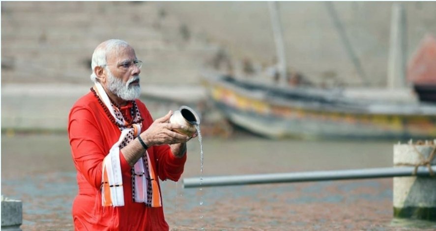 PM <a href="/narendramodi/">Narendra Modi</a> calls #MahaKumbh2025 a "living example" of India's cultural &amp; spiritual grandeur. From improved infrastructure to seamless pilgrim facilities, the Centre is ensuring a divine experience for crores! #KumbhOfTogetherness