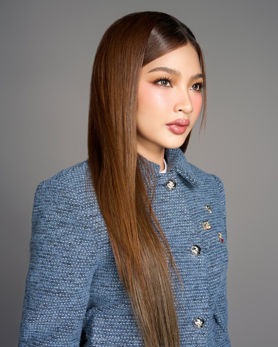 BINI_ph's tweet image. #BINI : #BINIKapamilyaHanggangDulo Photo Series [ Colet ] 

Rewatch the livestream here: 
bit.ly/3CClVtp

Pre-save "Blink Twice" now:
🔗 orcd.co/bini_blinktwice

@bini_colet #DontBlinkThisFeBINI