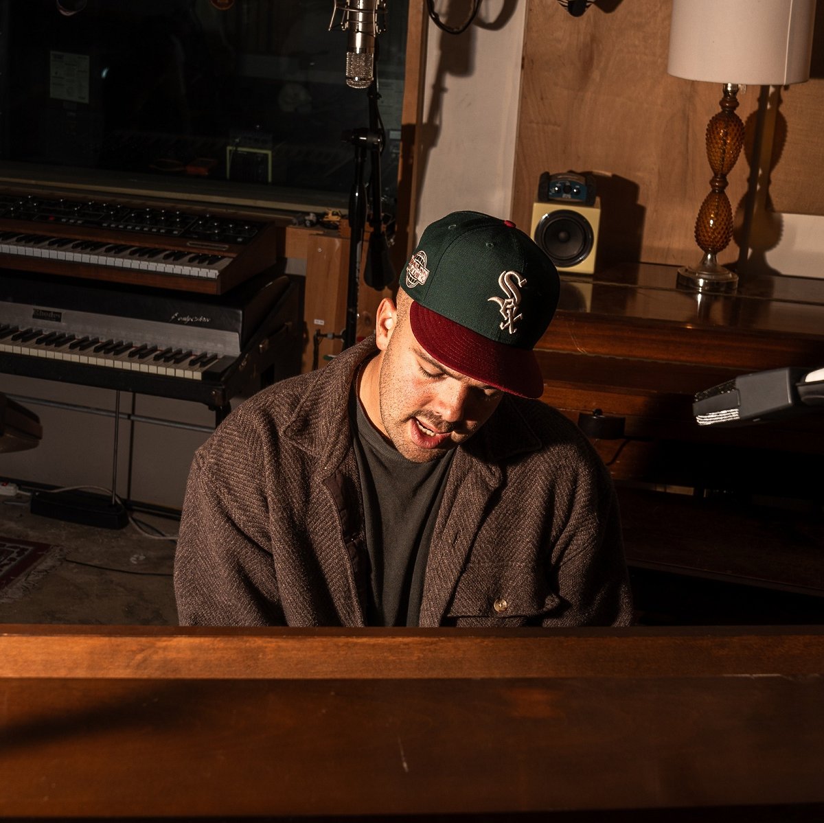 TheScenestar's tweet image. Mac Ayres has added a fourth show on Saturday, March 22, at the Masonic Lodge at Hollywood Forever Cemetery!

Tickets are on sale now: bit.ly/3XbFKz5

#macayres #hollywoodforever #justannounced